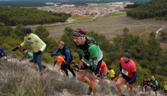 El Trail Castillo de Íscar bate récord de participación en su décima edición con la presencia de 240 corredores