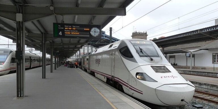 Adif reforzará la accesibilidad del apeadero de Valladolid-Universidad, mejorando a su vez la permeabilidad de la zona