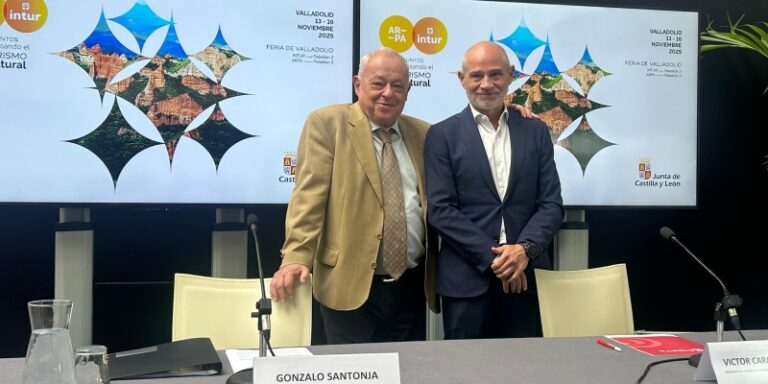 La Junta reafirma su apuesta por AR-PA Turismo Cultural e Intur