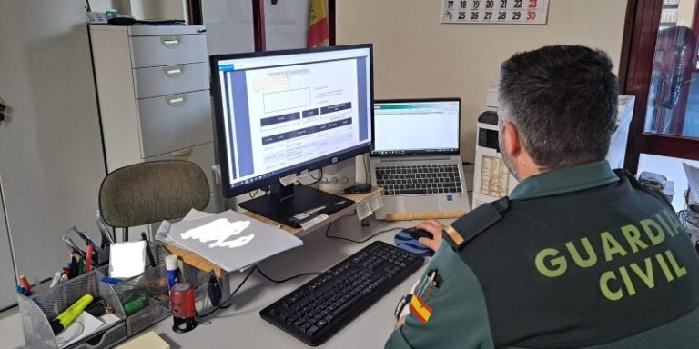 La Guardia Civil investiga a una persona por un delito de usurpación del estado civil en Villanubla