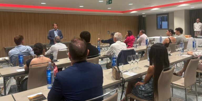 La Diputación de Valladolid promociona la marca Alimentos de Valladolid en el Salón Sur Wines & Gourmet de Málaga