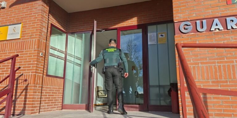 La Guardia Civil detiene a una persona por un delito continuado de robo en Tordesillas