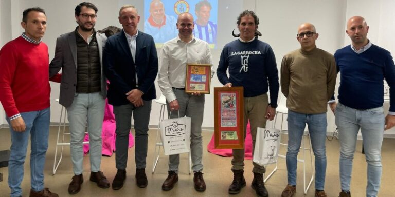 Mojados presenta su Club Taurino