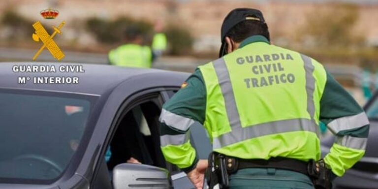 La Guardia Civil interviene en una concentración ilegal de vehículos en el polígono industrial “El Brizo”, de Aldeamayor
