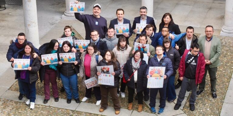 La Diputación presenta ‘Doce meses, mil colores’, calendario solidario 2026 de la Asociación Down Valladolid