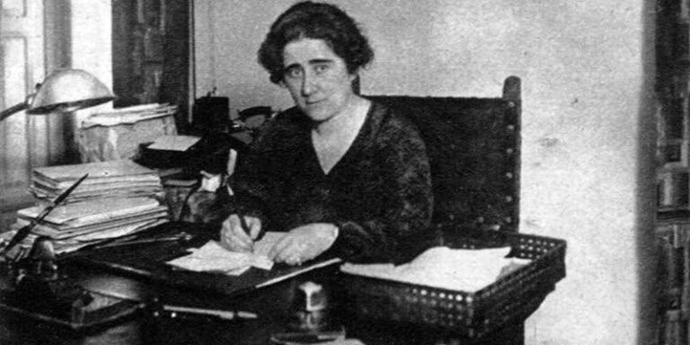 Efemérides del 12 de febrero