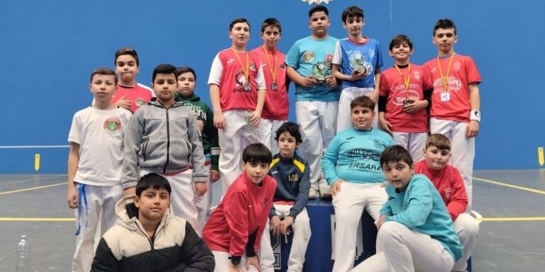 Gran bagaje de victorias del club de pelota Jaime Oñate en los campeonatos regionales