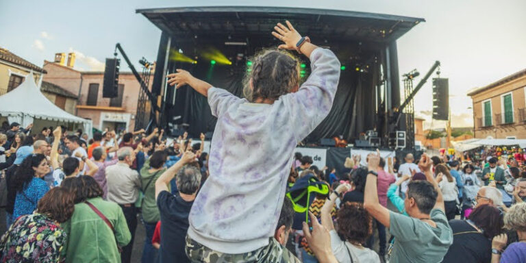 La Seca programa un ecléctico festival Sarmiento Folk