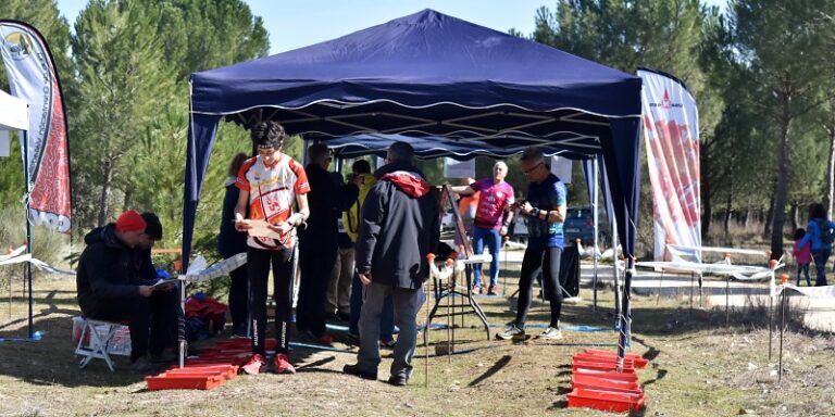 Aldeamayor de San Martín se convirtió en epicentro del deporte de la Orientación durante el pasado fin de semana