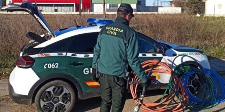 La Guardia Civil investiga a un varón por un presunto delito de defraudación de agua corriente en Tordesillas