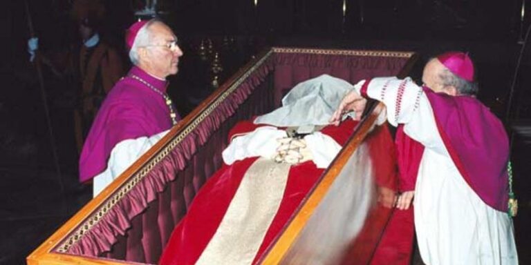 Efemérides del 2 de abril