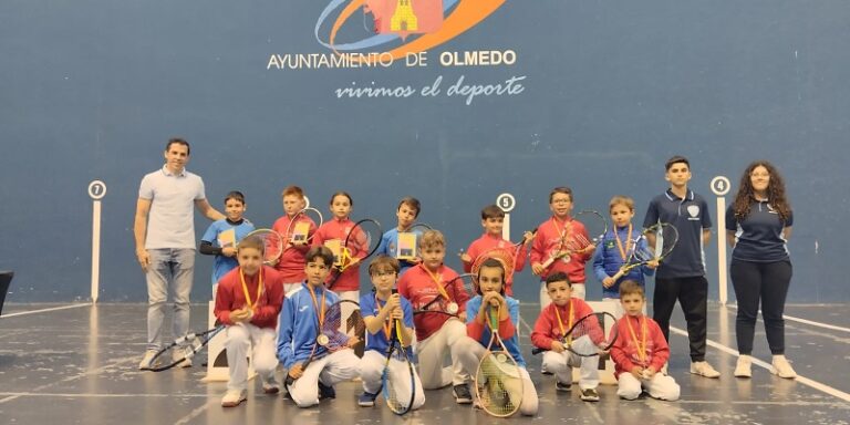 Los jugadores del Jaime Oñate de Pedrajas brillan en los campeonatos de Castilla y León de pelota