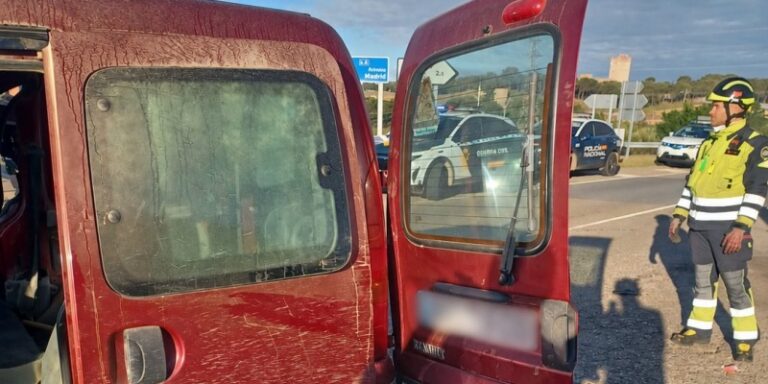 Tres varones heridos tras la colisión de un turismo y un camión en Medina del Campo
