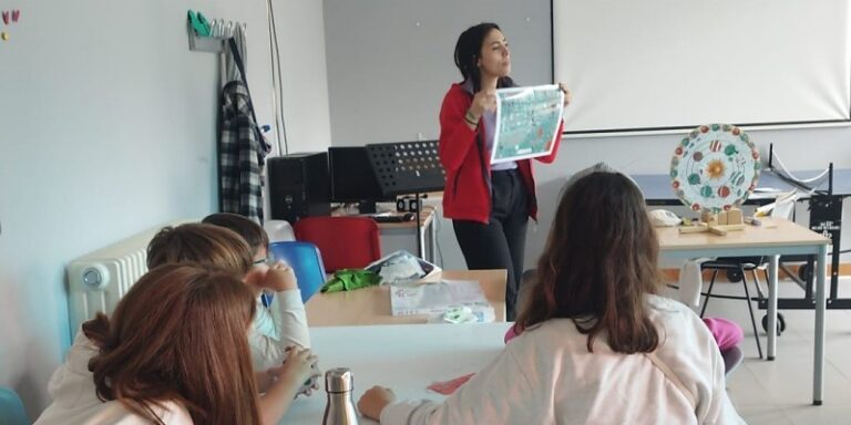 Cruz Roja Juventud organiza actividades dirigidas a la infancia y juventud en Laguna de Duero