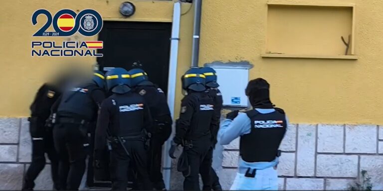 La Policía Nacional libera a 2 víctimas y detiene a 11 integrantes de una red criminal dedicada a la explotación sexual de mujeres vulnerables